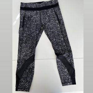 Lululemon | Inspire Tight | Size 8 | Splatter print